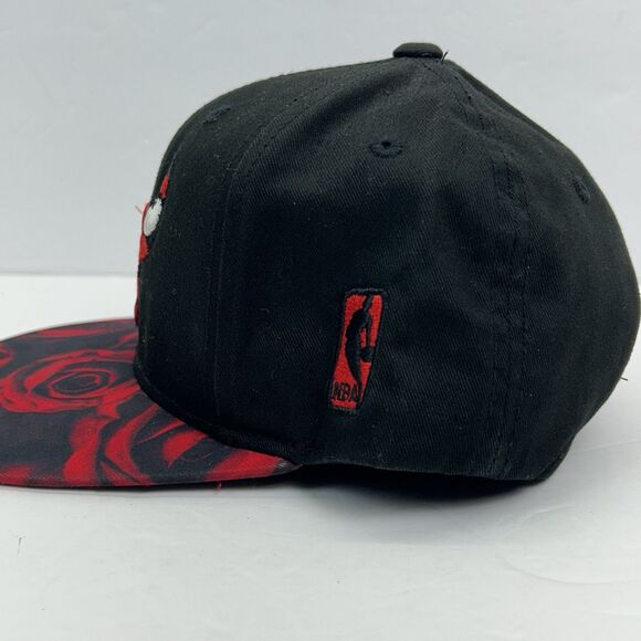Derrick Rose Chicago Bulls Adidas Hat Cap Snapback Graphic Bill NBA Cotton OSFM - Picture 3 of 11